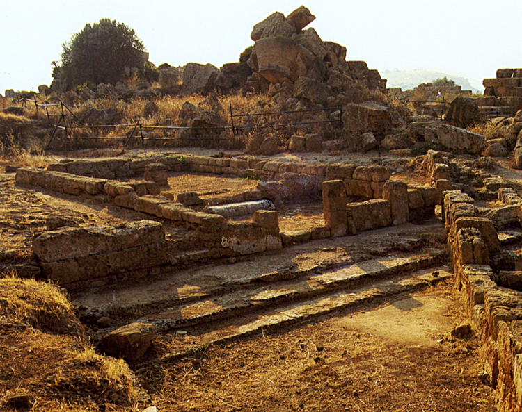 Fig. 17. The small temple at the southeast corner of Temple B. Photograph shows the archaic temple restored during the second half of the fourth century B.C.E. (modified from De Miro 1994, fig. 7).