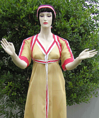 Fig. 27a. Experimental replication by the author of the blouse and dress (heanos) of the Mykenaia based on reconstruction B, front view.
